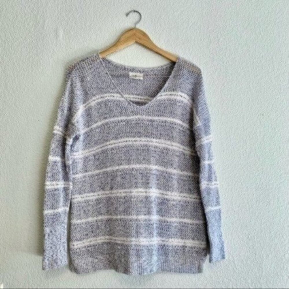 Lou & Grey oversized loose knit v neck sweater